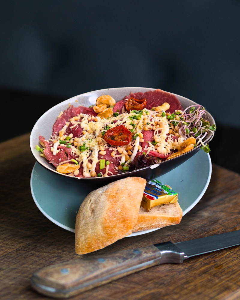 lunch carpaccio salade brood NJOY Kampen centrum